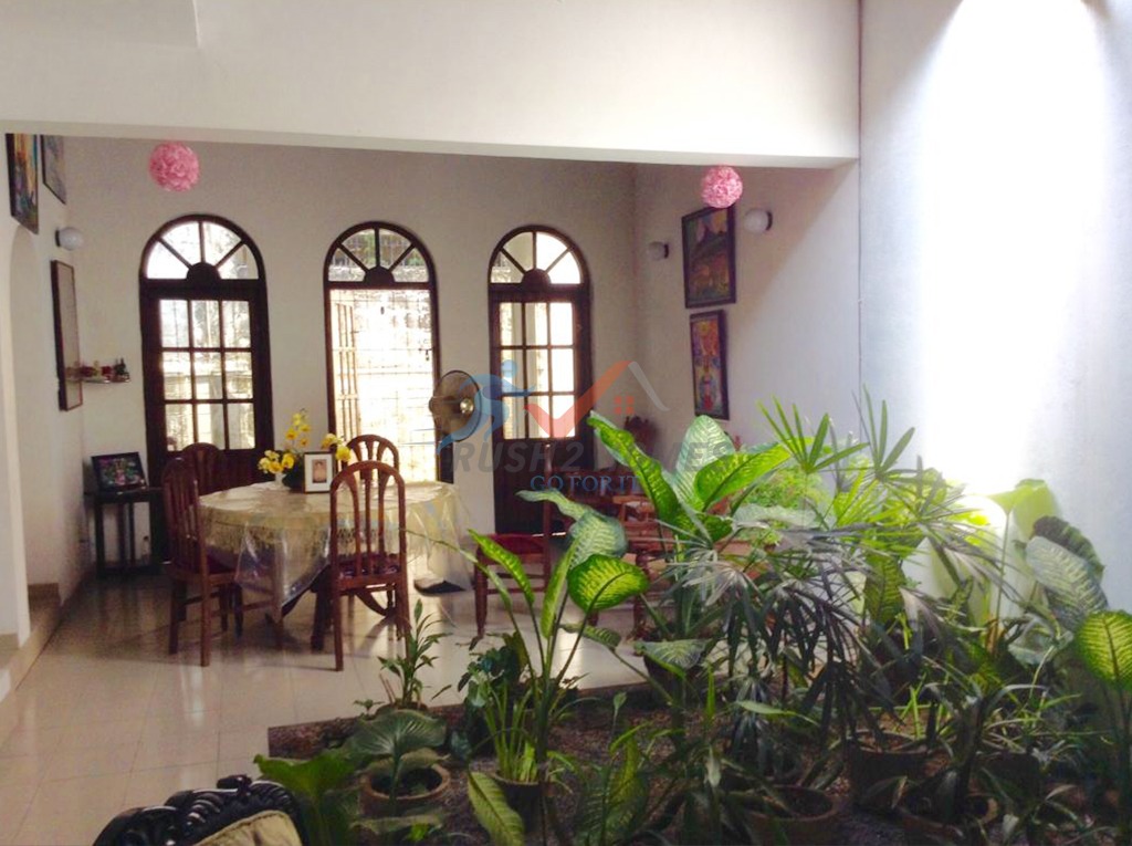 Architecturally designed Bungalow House for Sale in Pelawatte-Battaramulla: